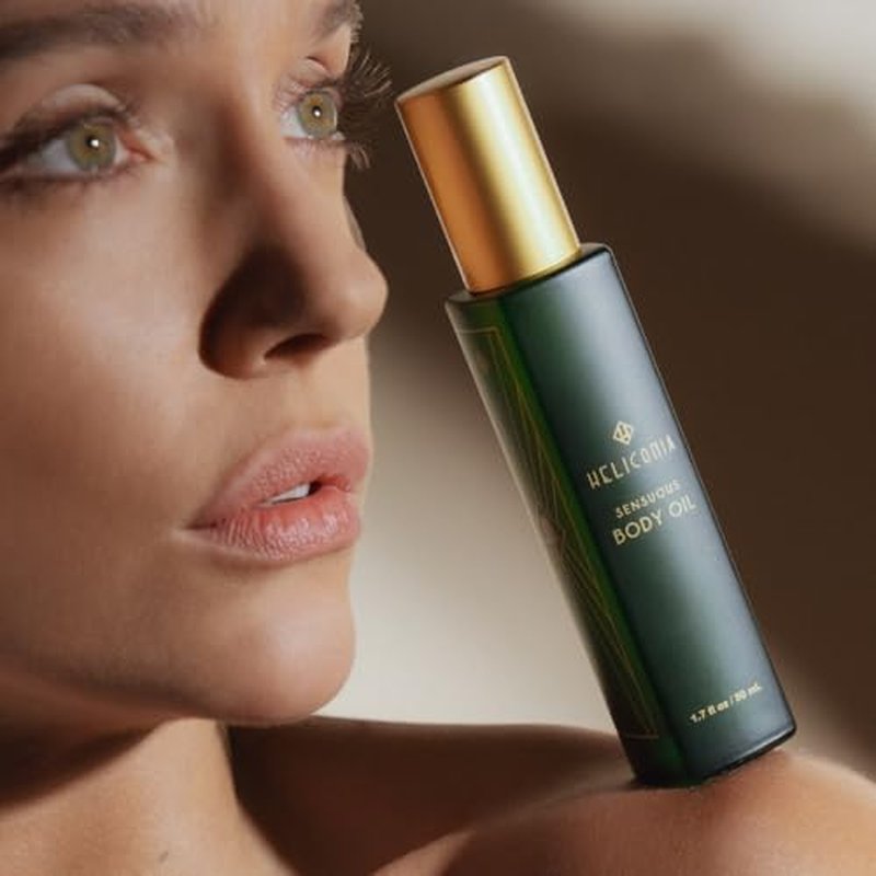 HELICONIA Sensuous Body Oil ? Lightweight Body Oil with Jojoba Oil, Almond Oil & Vitamin E | Fast-Absorbing | Non Greasy | Wild Rose & Verbena Scent | Tropical Skincare | 50 ml