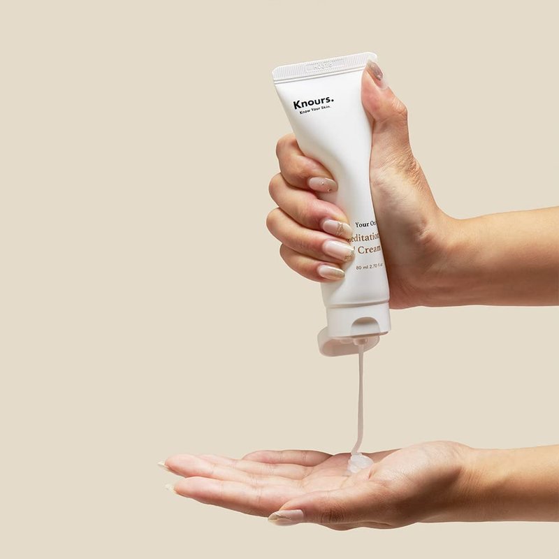 Knours. Light Weight Water Based Gel Moisturizer, Vegan Peppermint Squalane & Ceramide NP Hydrating Soothing Cooling (80ml 2.7 fl oz.)
