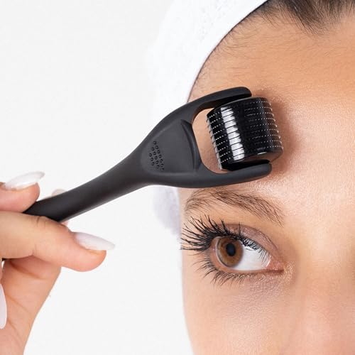 Derma Roller for Body, Hair and Sculp, 540 Titanium Microneedle Dermal Skincare, Microneedling Roller for Men and Women with Storage Case