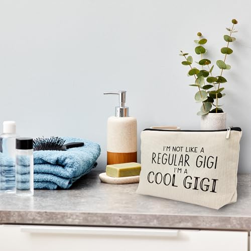 huester Gigi Gifts Makeup Bag, Gigi Gifts for Grandma Make Up Bag, Mothers Day Gifts for Gigi, Grandma Gifts, I¡¯m Cool Gigi Cosmetic Bag Travel Makeup Make Up Pouch Gifts for Gigi Grandma Purse