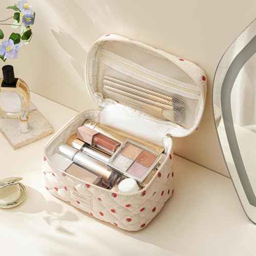 HBselect Quilted Makeup Bag, Portable Cotton Large Travel Makeup Bag, Cute Coquette Strawberries Floral Cosmetic Bags Toiletry Bags for Women Teen Girls Mom