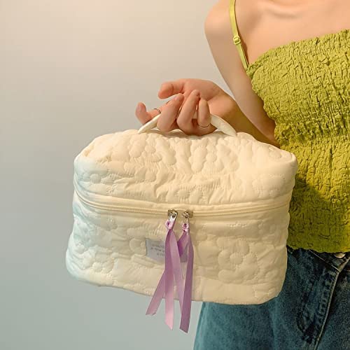 HIQUAY Large Capacity Soft Makeup Bag, Soft Travel Cosmetic Bag Makeup Pouch Bag for teens, Women and Girls (White)