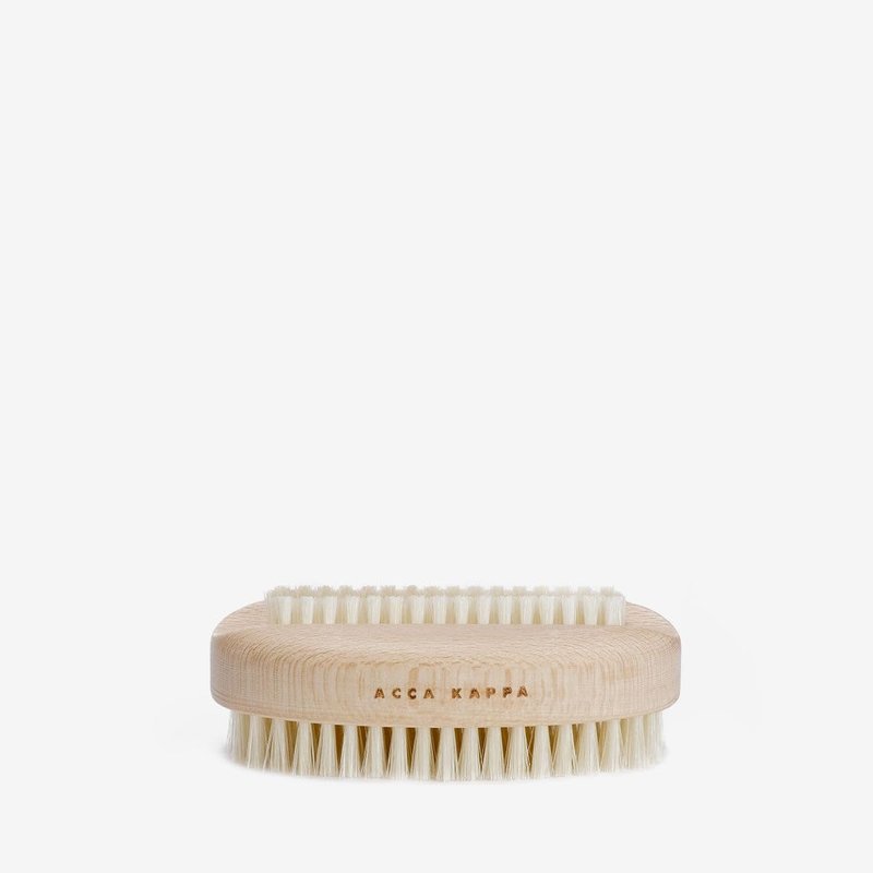 ACCA KAPPA Beechwood Nail Brush Double-Tuft Natural Bristles Hand-Finished Grooming Tool for Men and Women
