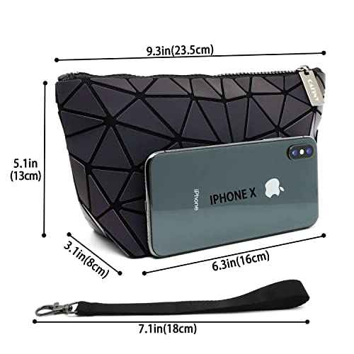 Holographic Makeup Bag Small Clutch Purses for Women Daily Use pouch bags Geometric Luminous Purse and Holographic Bags Small Wrist Purses and Cosmetic Pouch