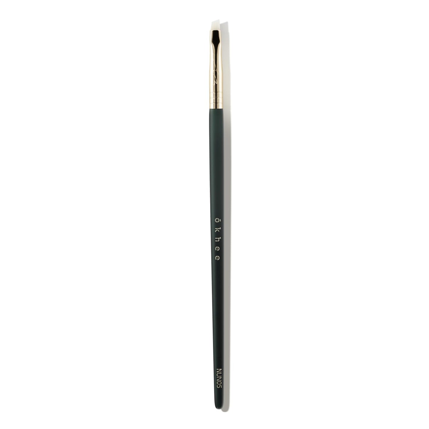 SOO ADOR okhee Edge Eye Brush NUN05 – Professional Korean Eye Makeup Brush, Slim Angled Precision Brush for Defining Eye Edges, Under Eye Shadow, Outer Corner & Soft Eyeliner