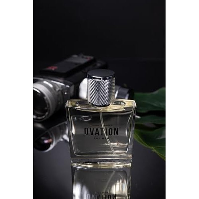 Ovation for Men by Shawn Crenshaw Alluring, Attention Grabbing Signature Fragrance Eau de Parfum 50ml (1.7 fl. oz.)