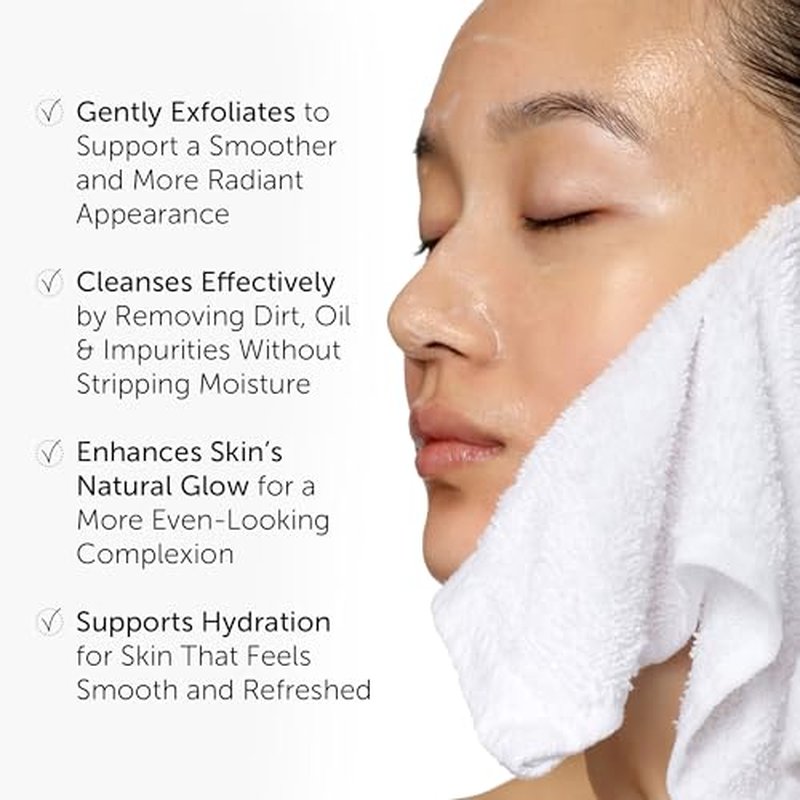 111SKIN Black Diamond Vitamin C Cleanser Face Wash for All Skin Types, Foaming Facial Cleanser with Peptidic Microalgae Complex for Dull Uneven Skin Tone & Dark Spots 3.4 fl oz