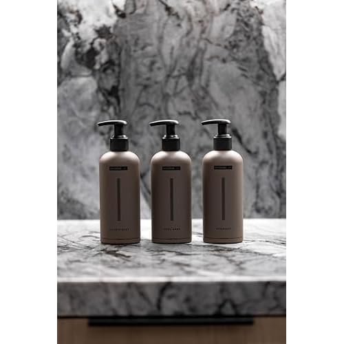 HygieneLab Mens Natural Body Wash - Ultra Hydrating, EWG Verified Clean Formula, Lavender Sands Scent, Sulfate-Free, Paraben-Free, Phthalates-Free, Gentle & Effective for Healthy Skin (10 oz)