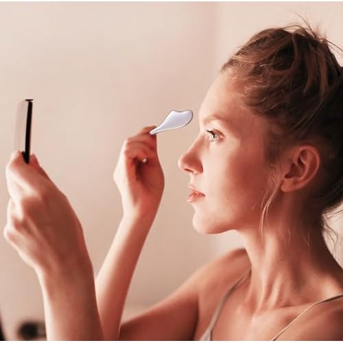 Mini Eye Care Stick, Facial Roller to Eliminate Eye Puffiness, Lighten Wrinkles, Gua Sha Beauty Skin Care Tool, On-The-go Facial Care Massager for Women (Zinc Alloy)