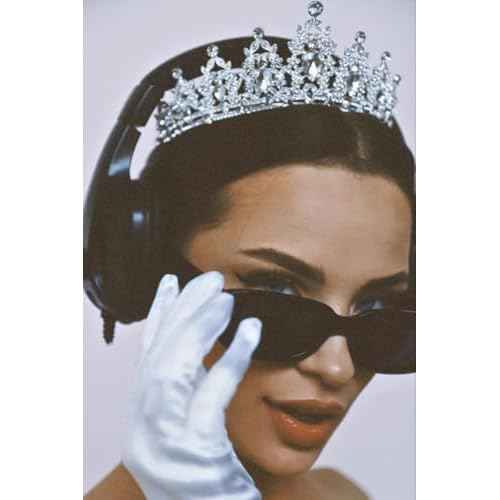 WOVOWOVO Princess Crown Queen Birthday Tiara for Women Girls, Silver Crystal Tiaras and Crowns Headband Hair Accessories for Bride Wedding Halloween Costume Party Prom Christmas Gifts