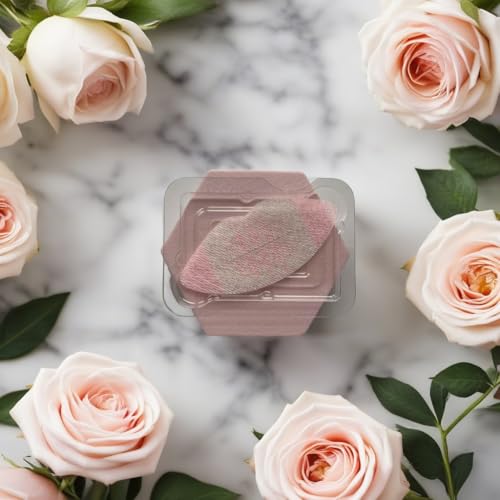 HyaluPlump Lips ? Innovative Two-Step Lip Care System Featuring 800 Self-Dissolving Microneedles made from Sodium Hyaluronate, Niacinamide, and Peptides for Hydrated, Plump Lips