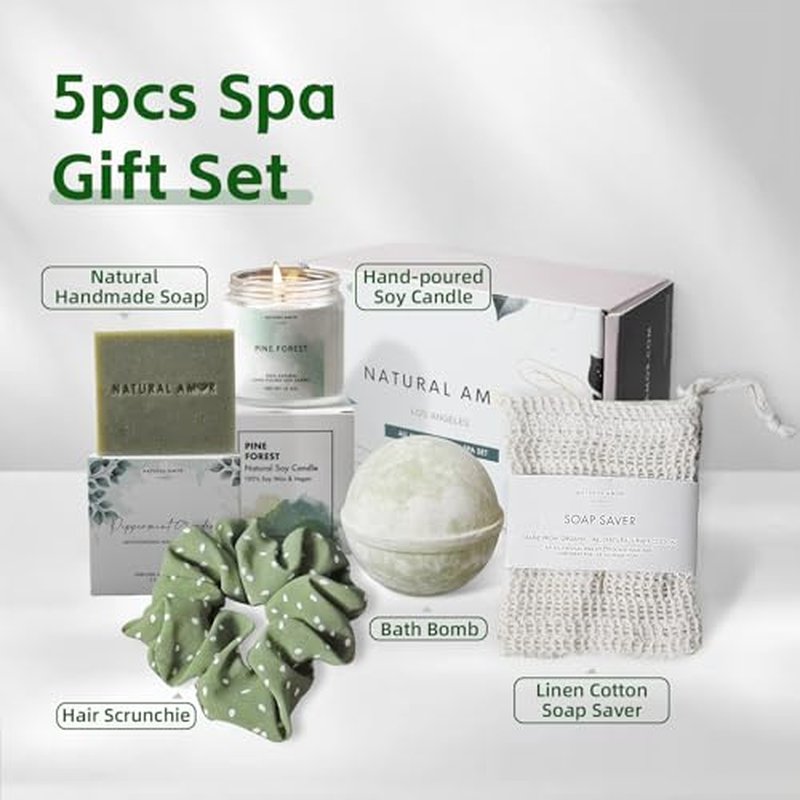 Natural Amor Green Spa Gift Set for Women, Peppermint Forest Bath Gift for her,5pc Bath & Body Gift Including Soap Bar, Candle, Bath Bomb