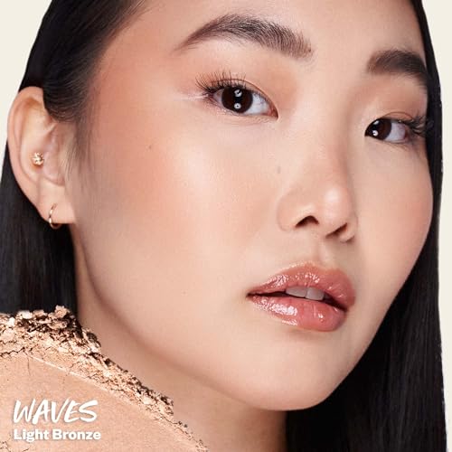 Kosas Sun Show Glowy Warmth Baked Bronzer - Contouring Powder for Cheekbones, Nose & Jawline - Enriched with Concentrated Fatty Acids - Talc-Free, Vegan & Hypoallergenic - Waves