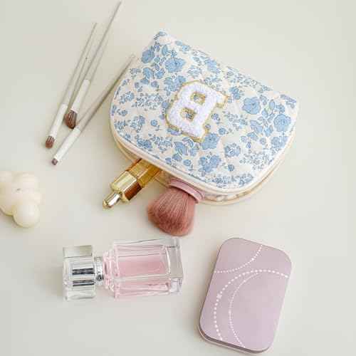 JOVAKIT Conch Alphabet Makeup Bag Cosmetic Bag for Women, Christmas Gifts for Women Girls, Blue Floral Coquette Travel Bag, Zipper Make Up Pouch Organizer Trendy Stuff (Blue Floral B)