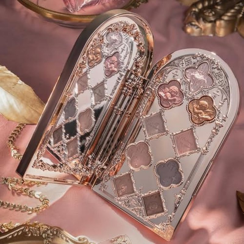 Flower Knows Little Angel 5-Piece Makeup Set,Matte Lipstick(C04) + Cream Blush(04) + Eyeshadow(01) + Canvas Tote Bag + Hair Clip,Gift for Girls & Women