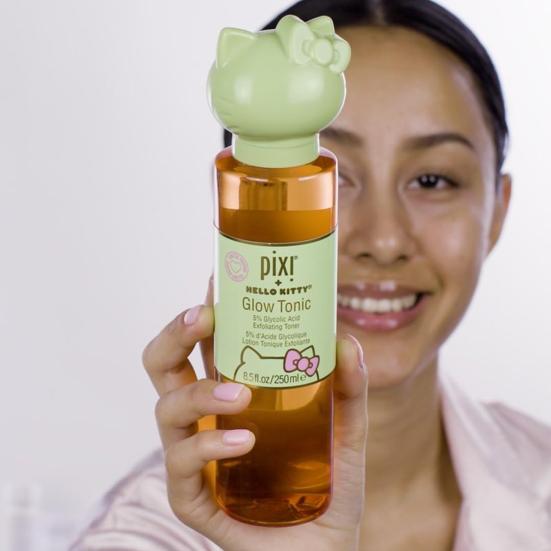Pixi+ Glow Tonic with Hello Kitty - Exfoliating Toner for Radiant Skin | 250 ml / 8.5 fl oz