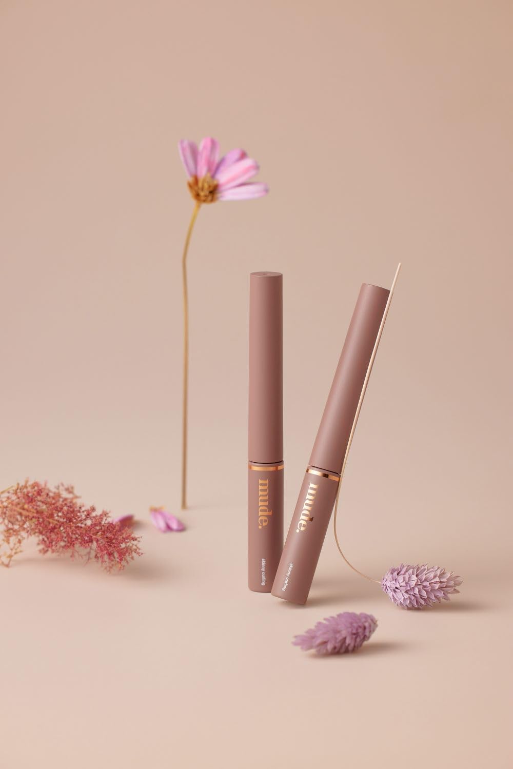 Inspire Volumizing Curling Mascara - Dramatic, Smudge-Proof & Waterproof | 01 Black