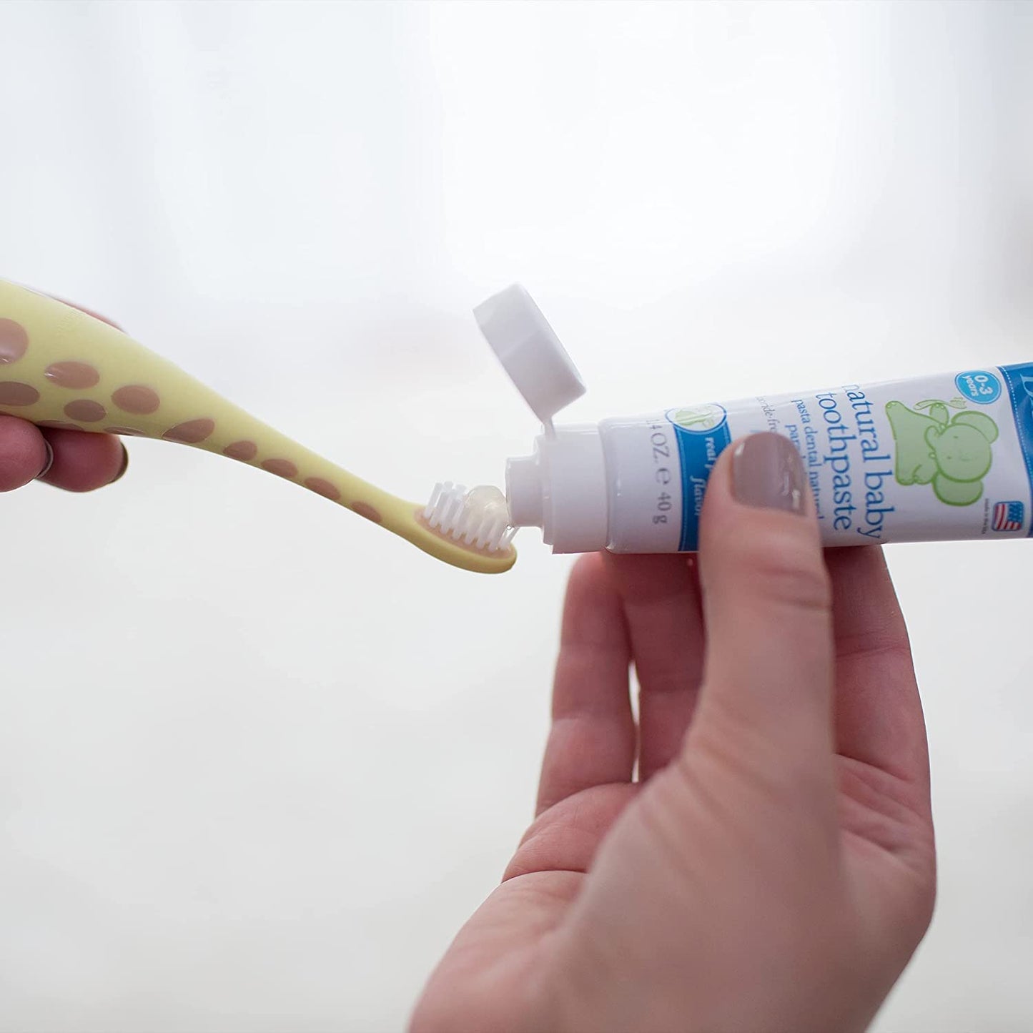 Dr. Brown's Infant-to-Toddler Toothbrush Set - 4-Pack Variety for All Ages