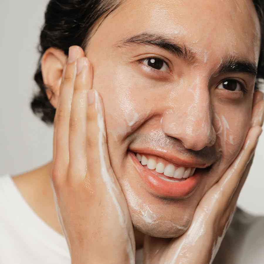 Algenist GENIUS Liquid Collagen Foaming Facial Cleanser - Hydrating Face Wash & Makeup Remover with Alguronic Acid and Microalgae Oil to Nourish & Restore Skin's Radiance (5 oz)