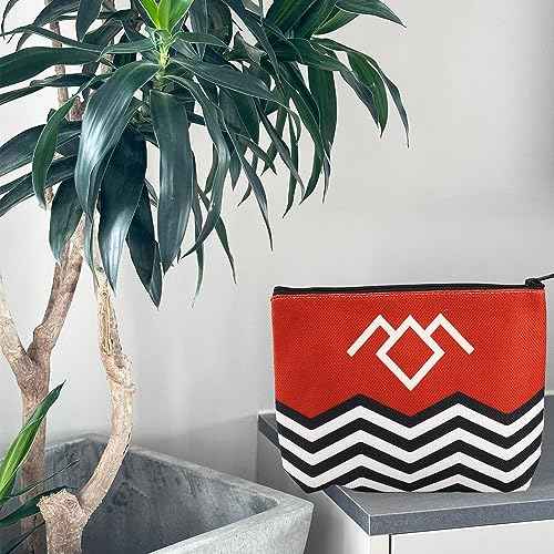 T Peaks TV Show Inspired Red Black & White Welcome To T Peaks Canvas Makeup Bag (Red)