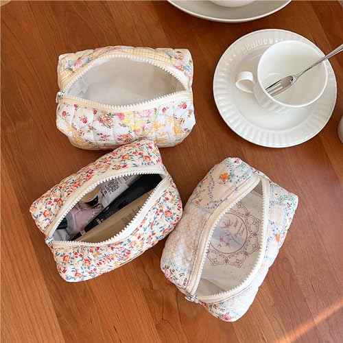 2 Pieces Floral Makeup Bag, Cute Travel Quilted Pouch Cosmetic Bag Organizer, Small Cotton Coquette Aesthetic Purse Toiletry Bag for Women Girls accessories (Blue Flower-2PCS)