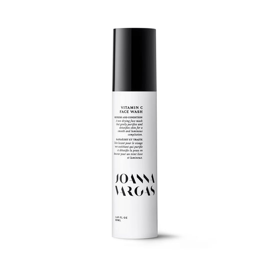Joanna Vargas Vitamin C Face Wash for Women – Hydrating Daily Facial Cleanser with Witch Hazel, Hyaluronic Acid & Galactoarabinan – Gentle Clarifying Face Wash for Dry or Dull Skin – 120ml