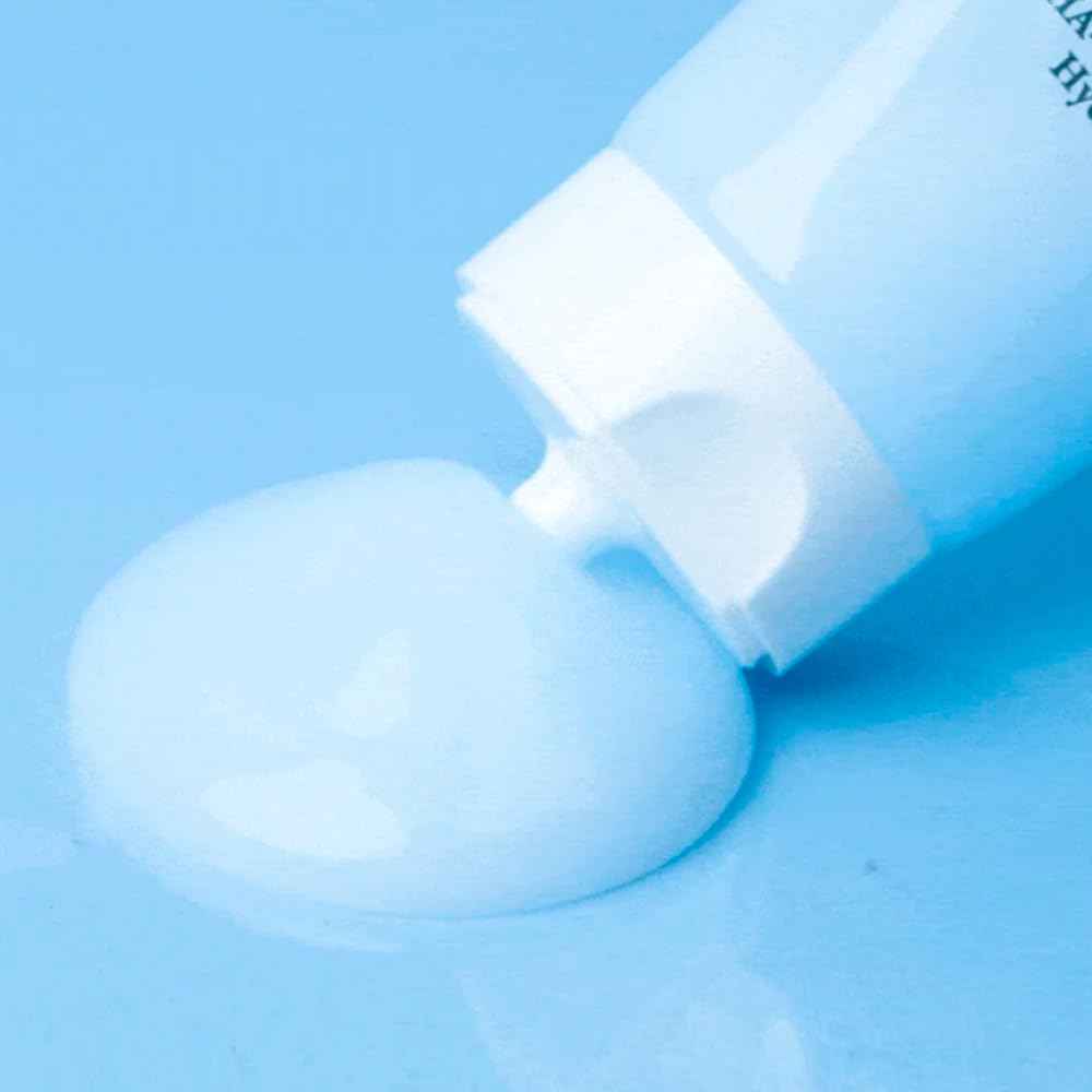 BLUVELYN 10X Hyaluronic Acid Soothing Cream – 100,000ppm High-Strength Hydration, 70% Iceland Glacier Water, Vitamin E, Lightweight Moisturizer for All Skin Types, 3.4 fl. oz / 100ml