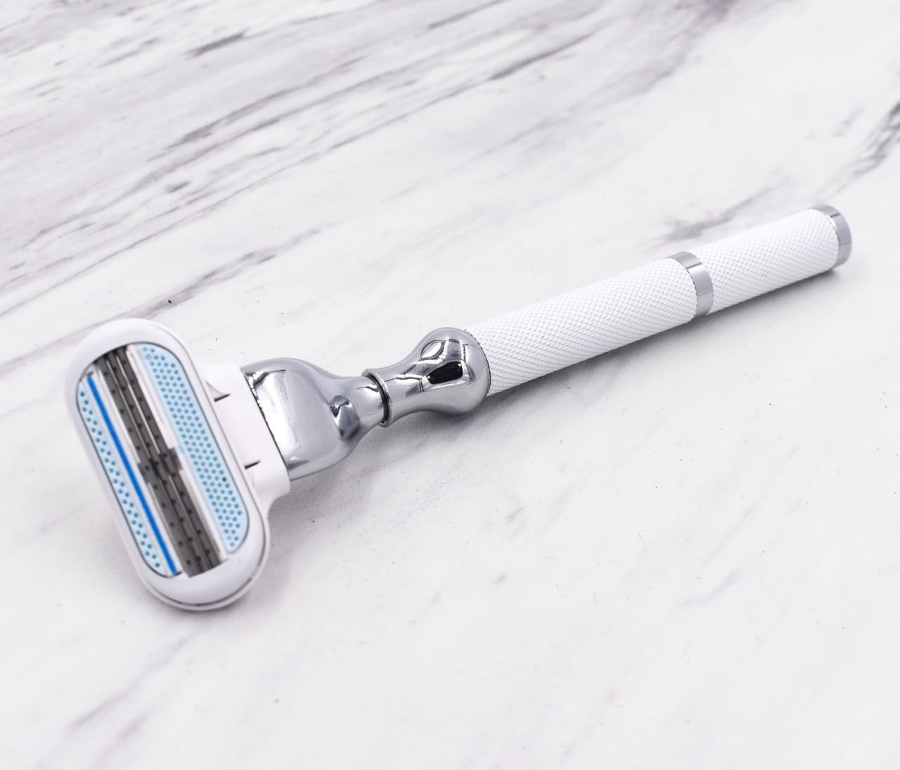 Parker Deluxe Triple Blade Razor for Women–Compatible with Gillette Venus or Gillette Mach 3 Cartridges–5.5 Inch Textured Brass Frame Handle-One Gillette Venus Cartridge Included