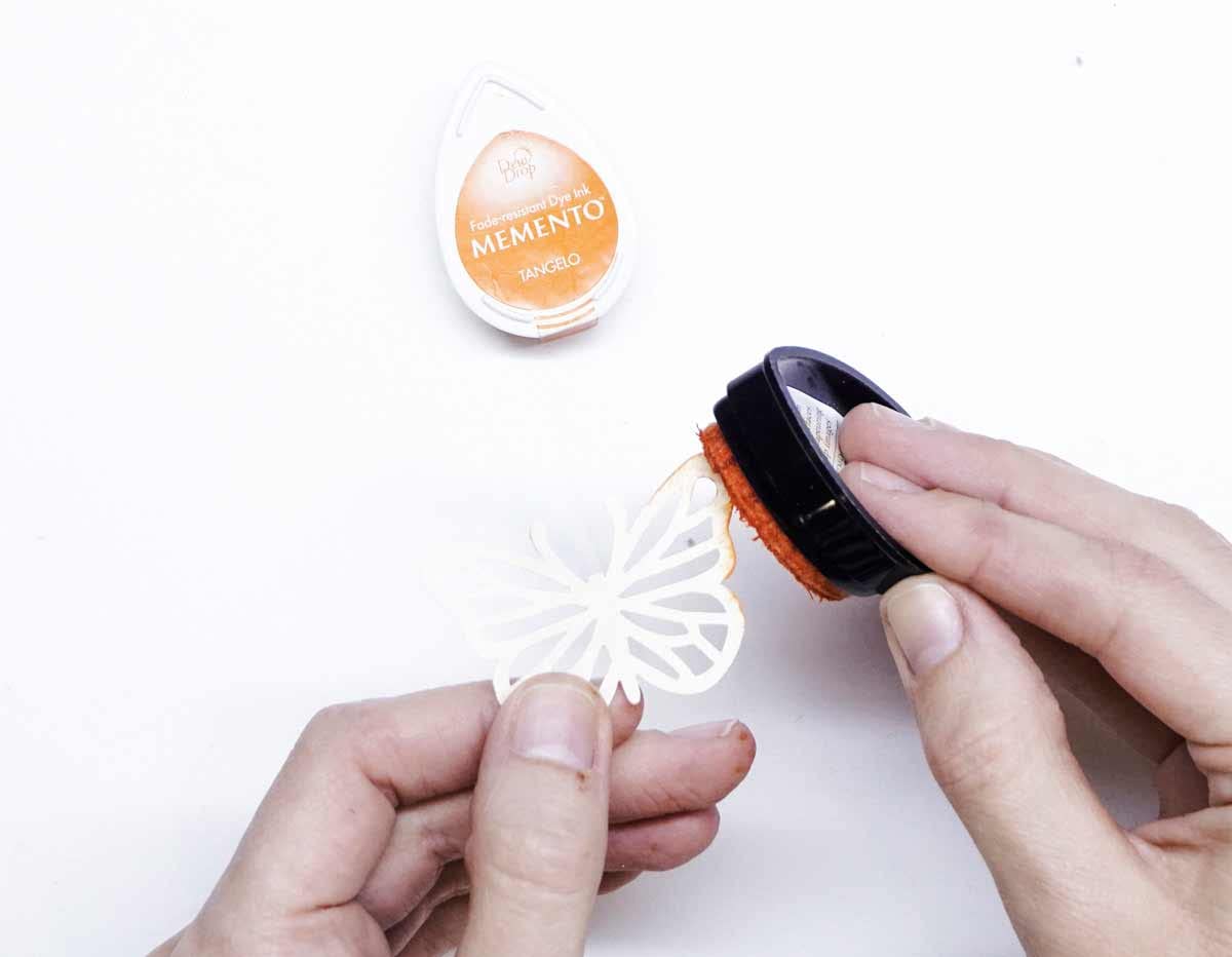 Tsukineko MD000808 Memento Dew Drop Fade Resistant Dye Inkpad, Espresso Truffle