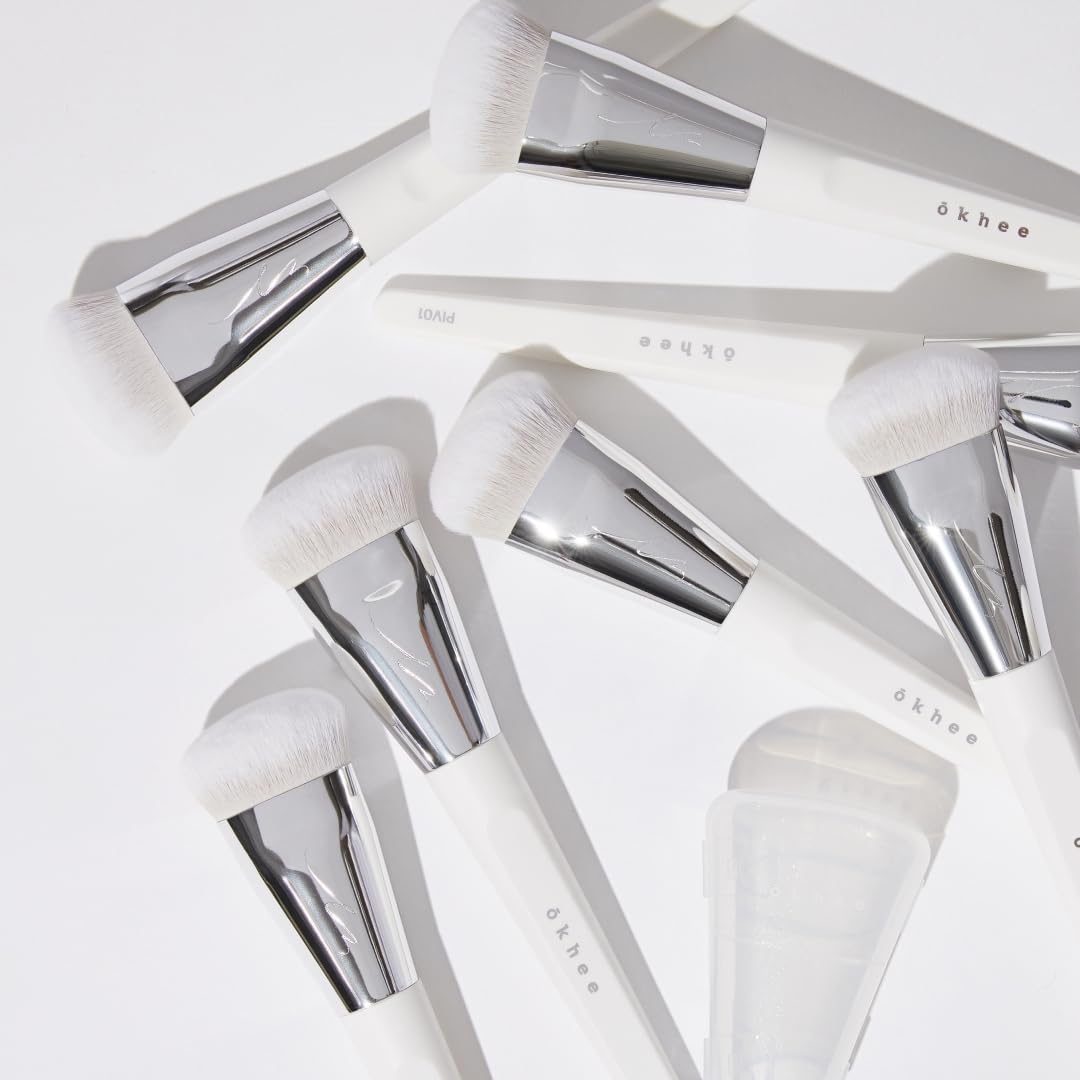[SOO ADOR] okhee WHITE JADE Foundation Brush PIV01 - Flawless and Smooth Foundation Application for Radiant Skin | Designed by K-Pop Makeup Expert Seo Ok | Makeup Brush Base Brush