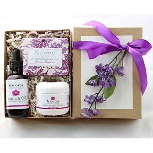 Lavender Organic Handmade Bath and Body Gift Set - by Keomi Naturals - Pamper Them with All Natural Luxury - Beautifully Packaged Ready to Give