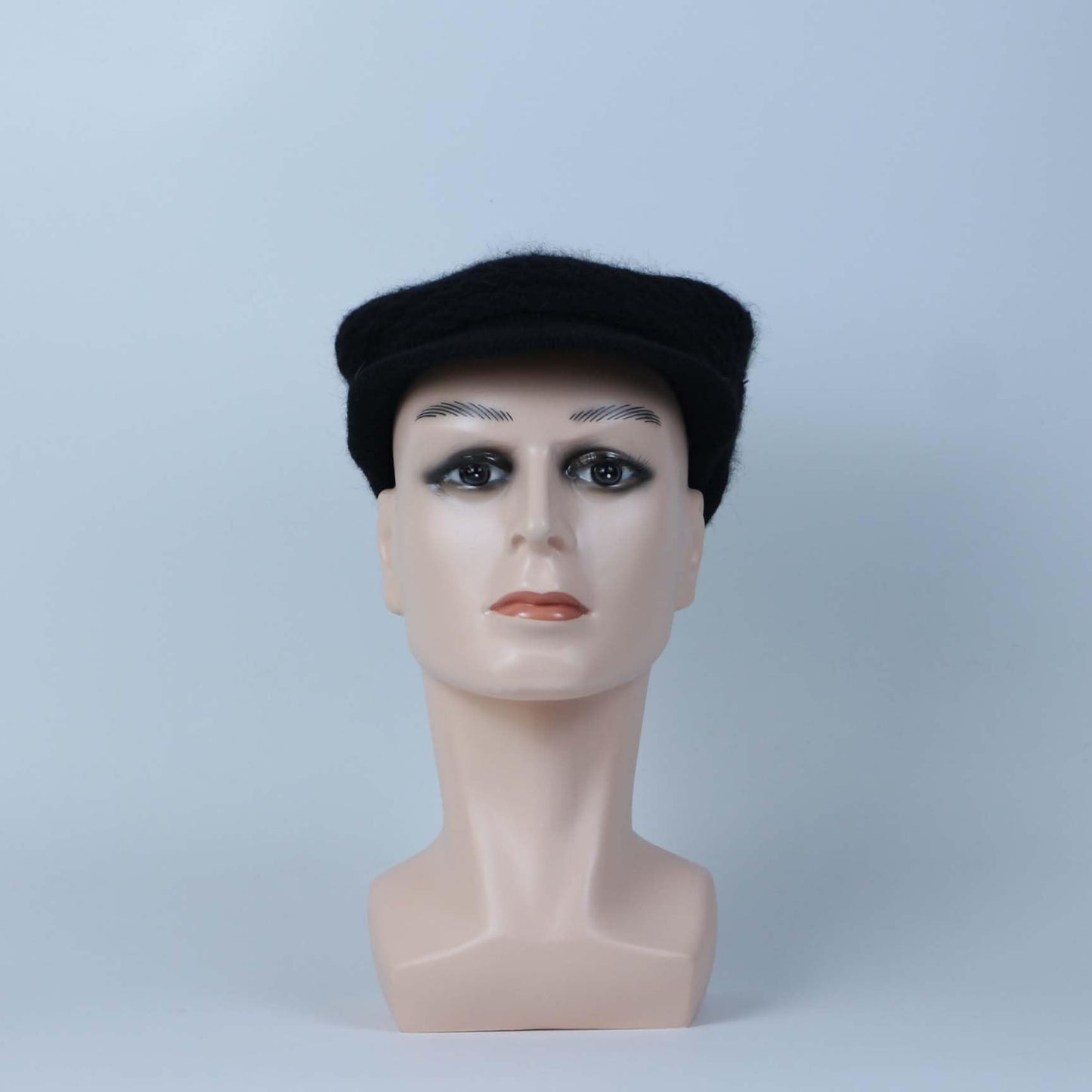 KIMUIMA Male Mannequin Head - Beige Tone, Intricate Facial Features for Wigs Holder, Photography Props, Retail Store Decor, Salon Styling Aid，Beauty Schools, Salon Training Tool