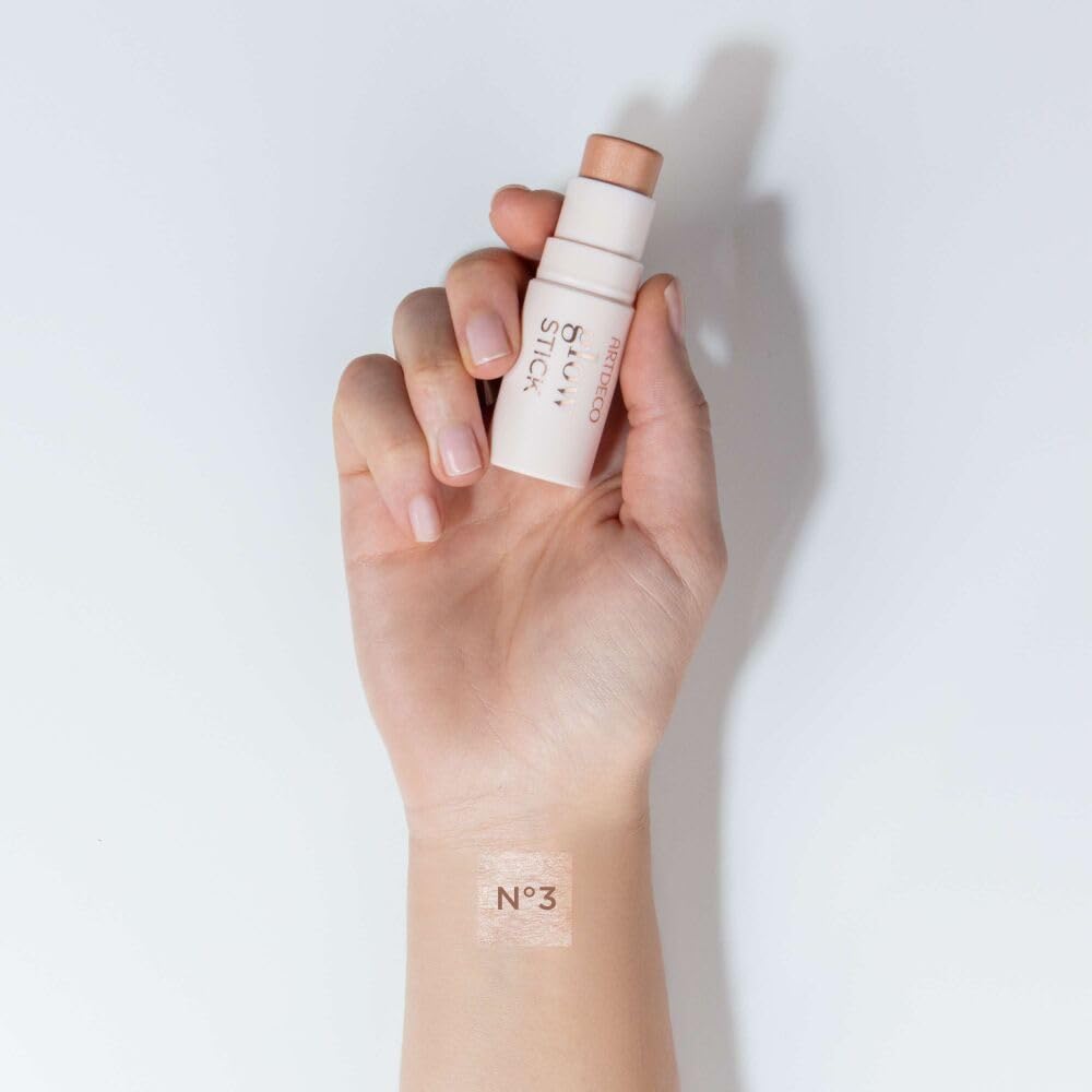 ARTDECO Glow Stick – Cream Highlighter for Natural Radiance – Easy to Apply Makeup Stick for Instant Glow & Fresh Look – Vegan & Cruelty Free – 0.17 oz