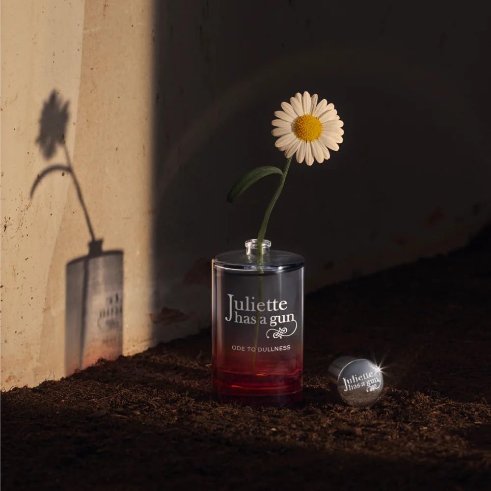 Juliette Has A Gun | Ode to Dullness Perfume - Unique Fragrance for Everyday Wear