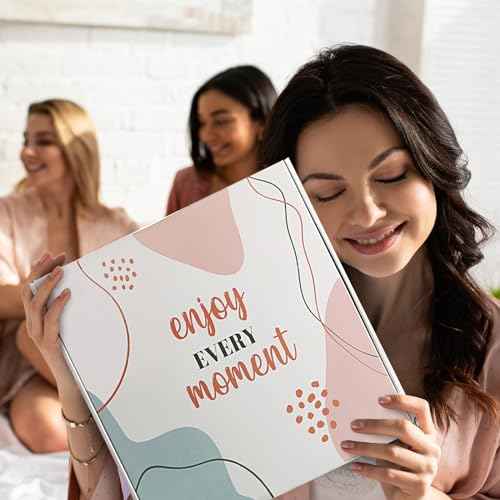 Sawysine 12 Pcs Gift Basket for Women Black Hair Care Accessories Set Spa Kit for Women's Birthday Christmas Mother's Day Gift Stuff