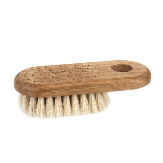 Iris Hantverk"Lovisa" Design Oak and Horse Hair Bath Brush