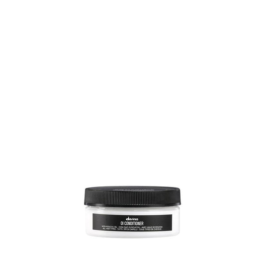 Davines OI Conditioner, Rich Creamy Hydrating Conditioner for All Hair Types - Accelerates Drying, Protects Structure & Adds Shine with Antioxidants, Softens & Detangles, Travel Size, 2.54 Fl Oz
