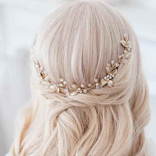 Crystal Wedding Hair Comb Rhinestone Pearl Bride Hair Combs Gold Side Hair Combs Leaf Pearl Headpiece Bridal Hair Accessories for Women