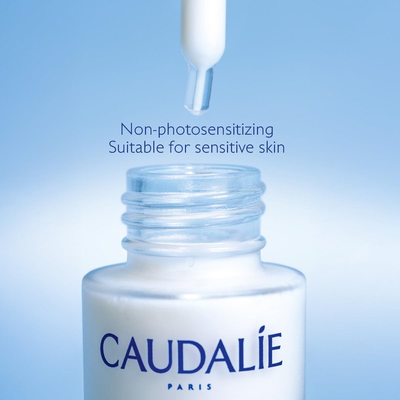 Caudalie Vinoperfect Brightening Dark Spot Serum Vitamin C Alternative - 62x More Effective than Vitamin C with Viniferine for a Visibly Brighter Even Complexion, 30 mL