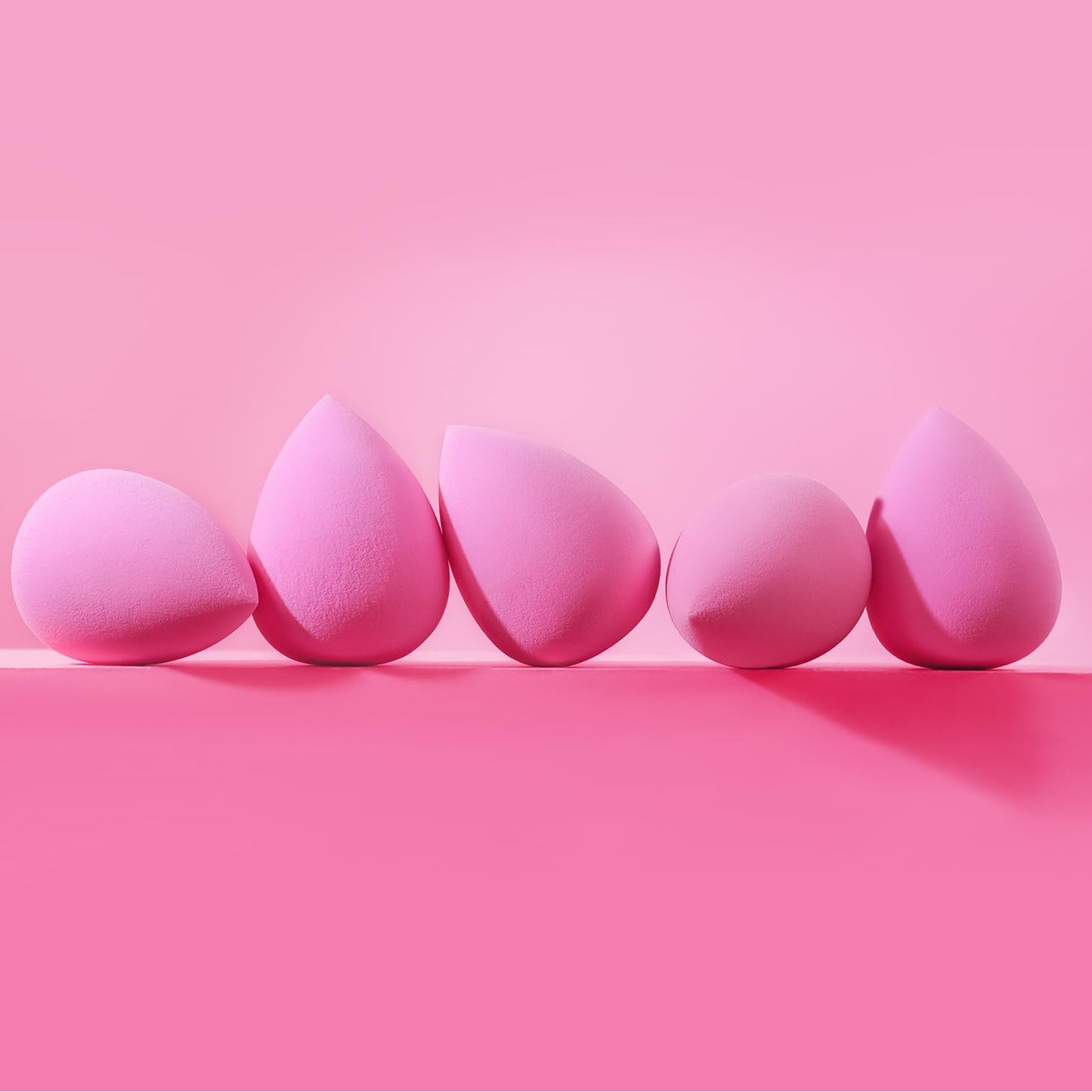 BEAKEY Makeup Sponge Set, 5 Pcs Foundation Blending Sponge, Beauty Sponges Flawless for Liquid, Cream, and Powder, Latex-Free and Vegan Boun Boun Makeup Sponges, Black