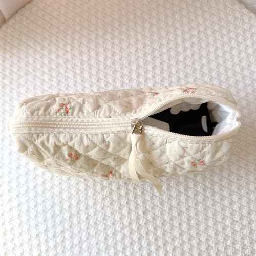 Makeup Bag Large Travel Quilted Cosmetic Makeup Bag Organizer, Floral Cotton Coquette Aesthetic Toiletry Bag for Women Girls (Garden Floral)