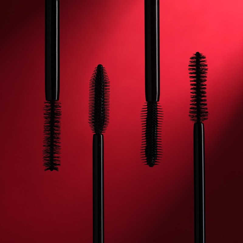 Pupa Vamp! All In One And Skinny Liner Set - Spectacular Volume Mascara - Suitable For Sensitive Eyes And Contact Lens Wearers - Ultra-Slim Eyeliner Pen - Clutch Bag With Metallic Detail - 3 Pc Kit