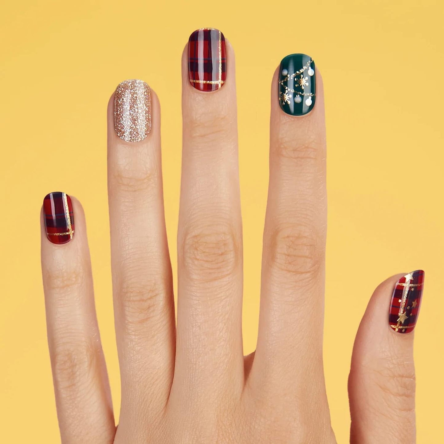 Dashing Diva Glaze Nail Strips - Victorian Plaid Gel Wraps | Long-Lasting, Chip Resistant | 34 Salon Quality Strips, Prep Pad & File