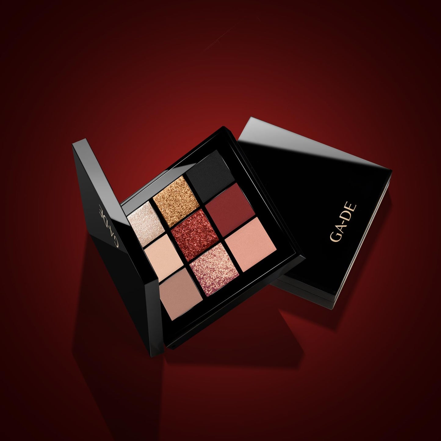 GA-DE Velveteen Eyeshadow Palette, 51 - Eyeshadow Collection with Light to Deep Shades - for Matte, Metallic, Silky and Shimmery Finishes - 0.286 oz