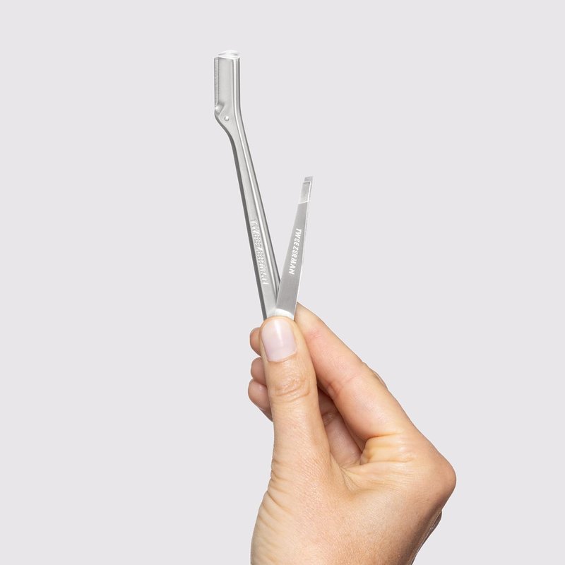 Tweezerman Eyebrow Razor Set - Mini Tweezers with 3 Blades & Safety Cap | Stainless Steel