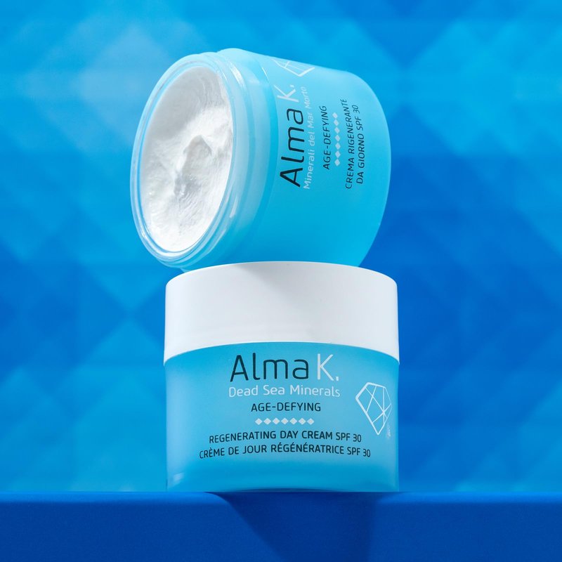 ALMA K Hydrating Day Cream - Day Face Cream for Normal to Dry Skin - Daily Face Moisturizer - Facial Moisturizer with Olive and Avocado Oils - 1.7 oz