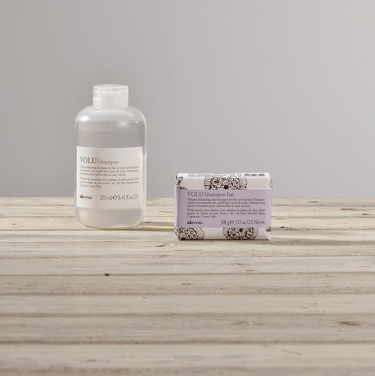 Davines VOLU Shampoo Bar, Practical Compact Solid Texture Turns into Rich Creamy Foam for Fine or Limp Hair - Making it Soft and Light with a Lasting Boost of Body & Volume, 3.53 oz