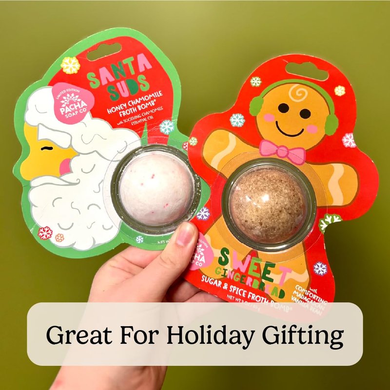 Pacha Soap Co. Santa Suds Bath Bomb Card - Sweet Chamomile Scent, Made with Honey, Chamomile, and Epsom Salt, Handmade, Moisturizing Christmas Holiday Bath Bomb, Made in The USA - 3 Pack