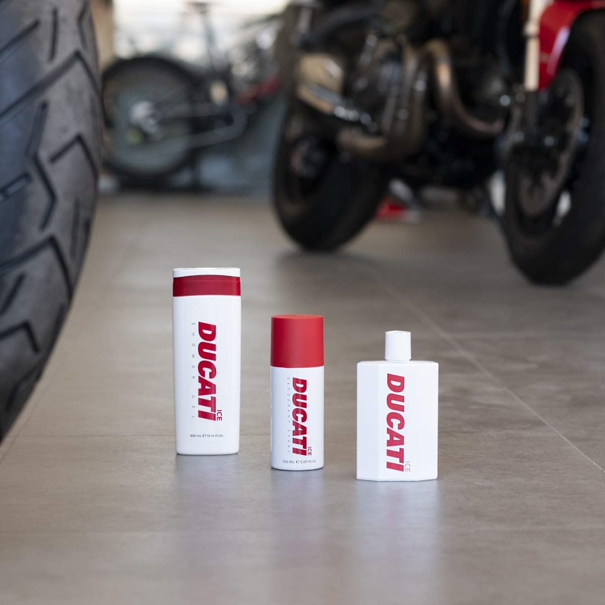 Ducati Ice by Ducati - Fragrance for Men - Woody Aromatic Scent - Opens with Tangerine, Lemon and Bergamot - Blended with Lavender and Sage - Perfect for Young-Spirited Gentleman - 3.4 oz
