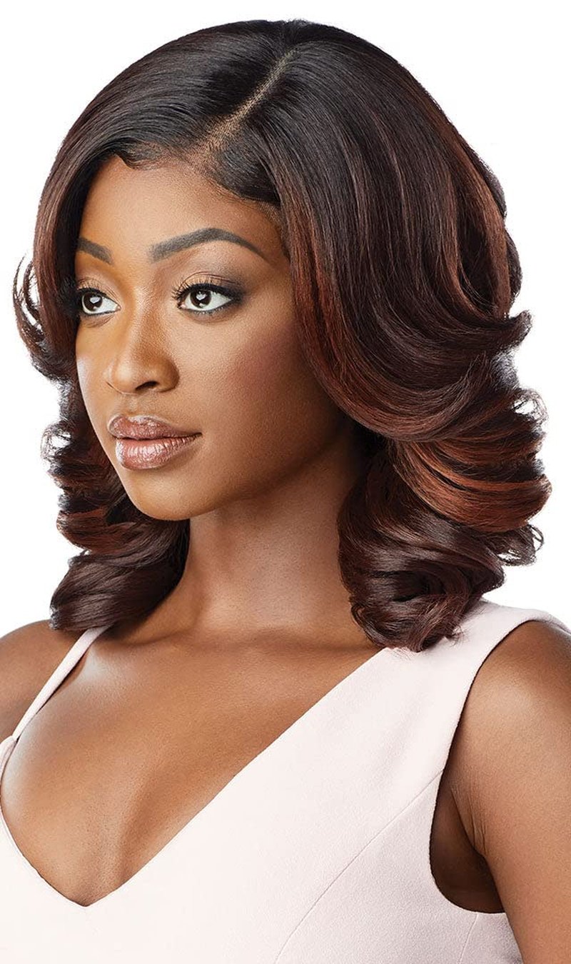 Outre Melted Hairline Lace Front Wig HD Transparent Lace Deluxe Wide Lace Part 2x5 ARLISSA (DRFF2/CINMCH)